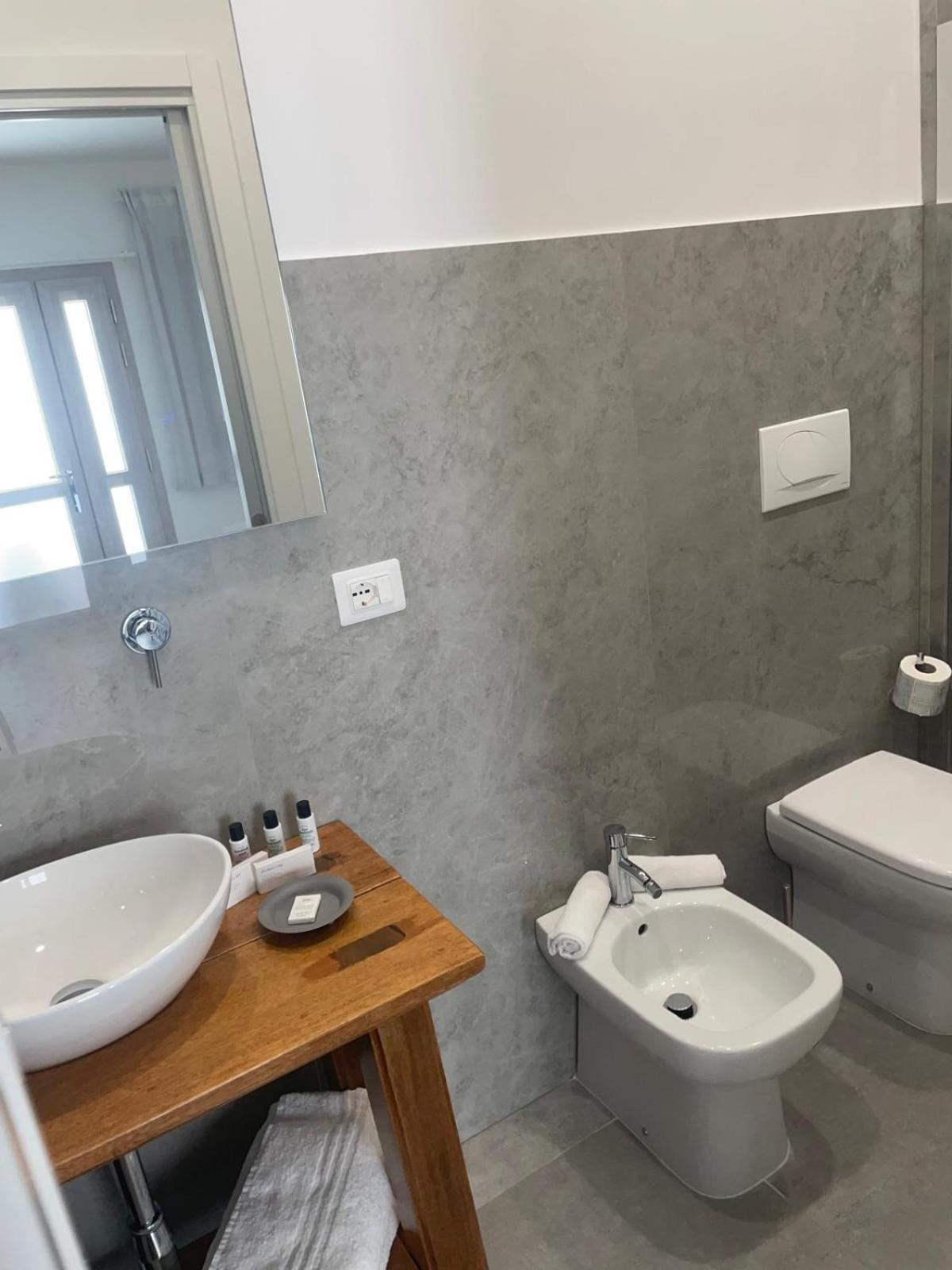 B&B Casa Giulivo Pantanagianni 托雷桑塔萨宾娜 外观 照片