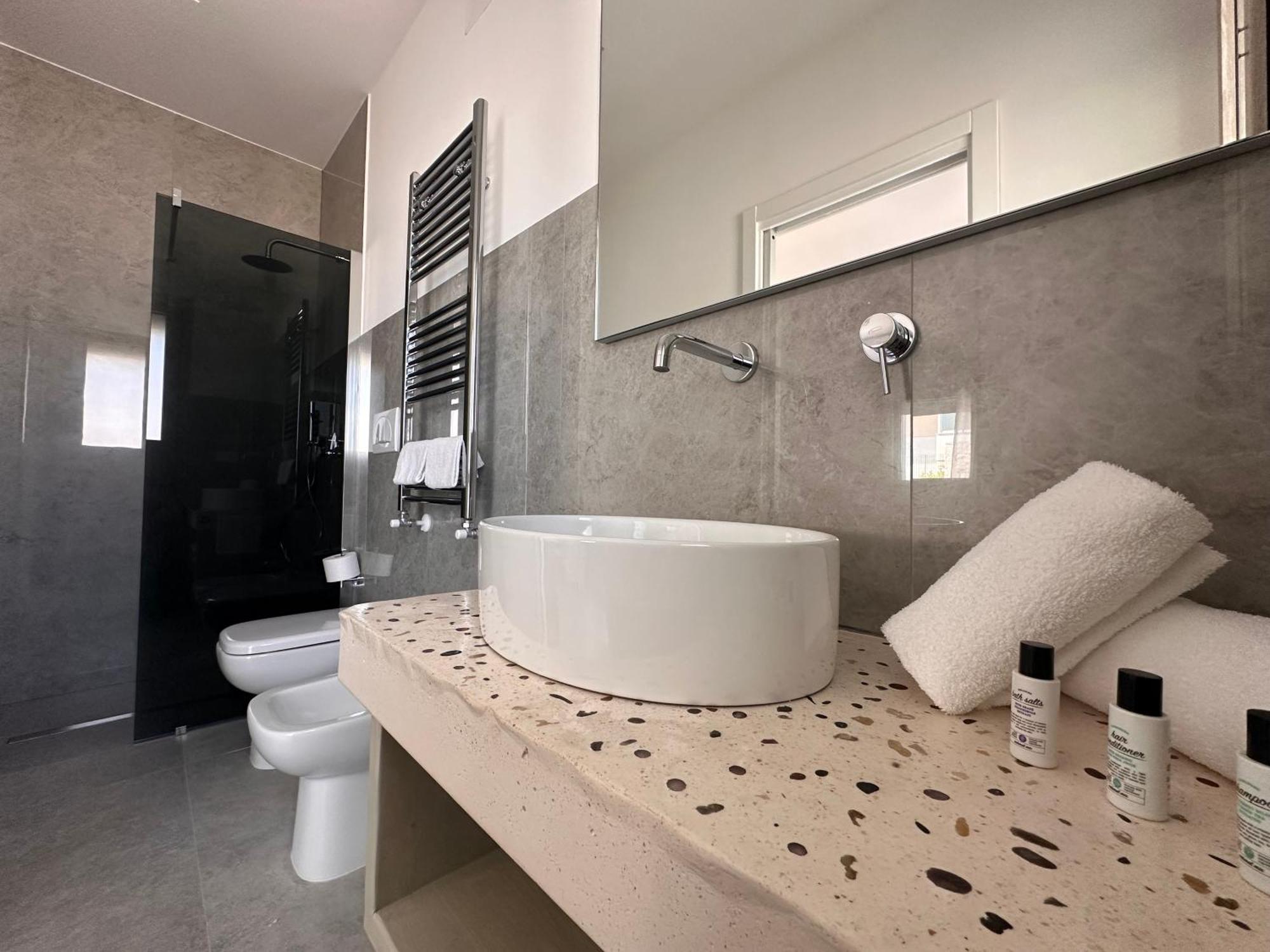 B&B Casa Giulivo Pantanagianni 托雷桑塔萨宾娜 外观 照片